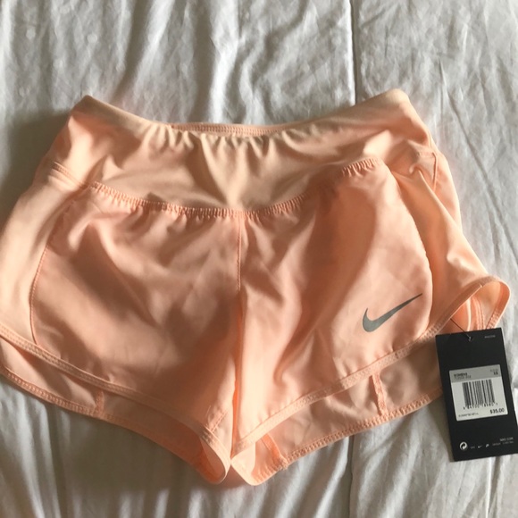 Nike Shorts - Picture 1 of 3